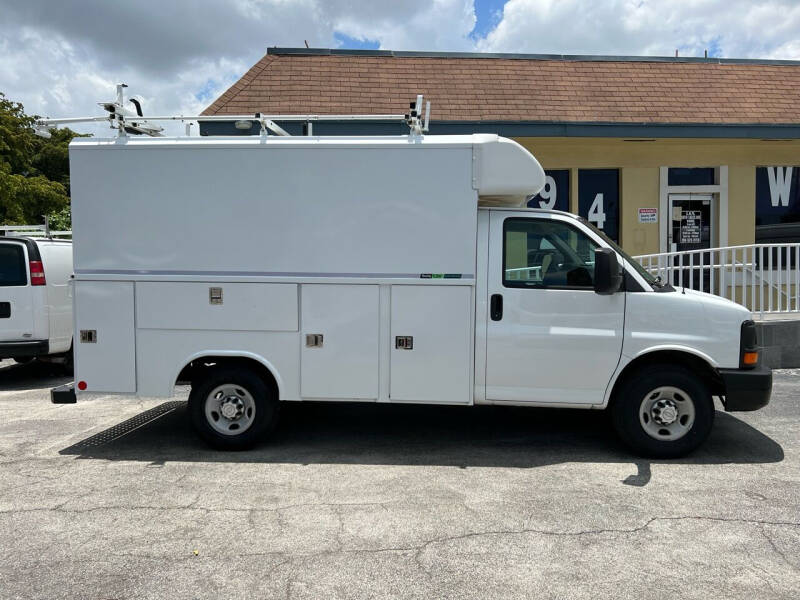 chevrolet express cutaway 2015 1GB0G2CF0F1118421 image chevrolet express cutaway 2015 1GB0G2CF0F1118421 image